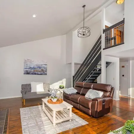 Green Bay Cozy Home, 3 Bed Rooms, 6 Beds, 2 Bath Exterior photo